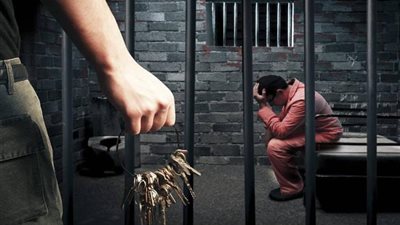 جنايات الإسكندرية تقضي بالمشدد لتاجر الهيروين