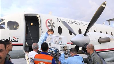 الإسعاف الطائر ينقل 12 طفلًا فلسطينيًا لمستشفى العاصمة الإدارية