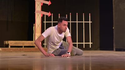 الفن رسالة سامية.. شبيه النجم 