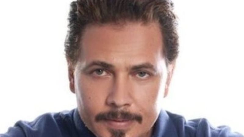 الفنان محمد رياض