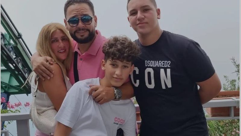 أحمد رزق وعائلته