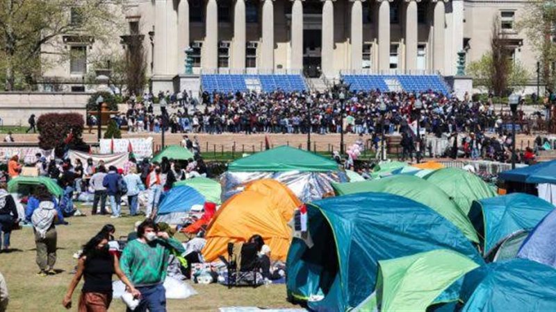 ||Student protesters
