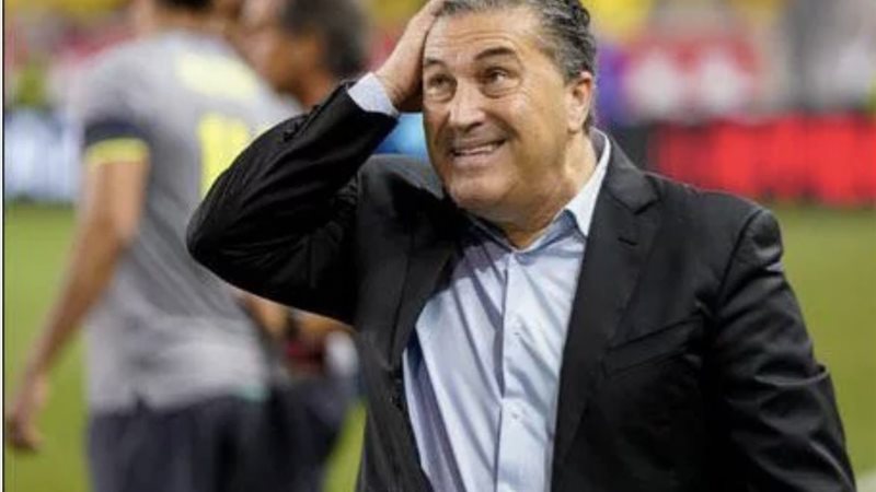 5A7DC165-2E81-40C1-B691-92D67B35DFA8