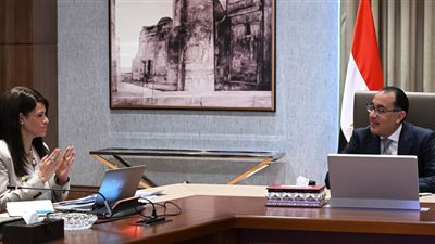 مدبولي يلتقي المشاط لمتابعة عدد من ملفات العمل