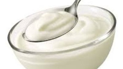 فؤائد تناول الزبادي على السحور