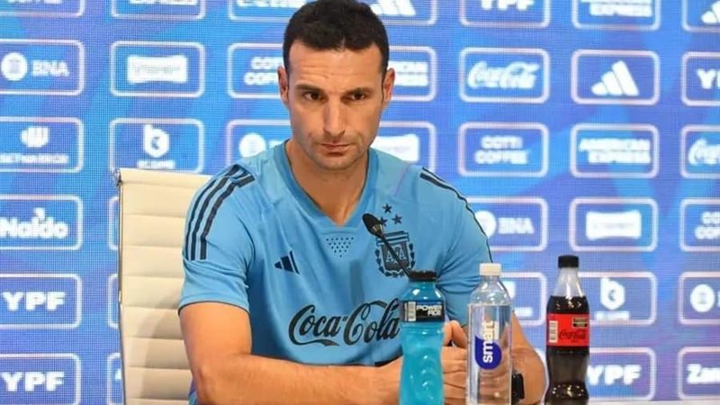 FCBE321B-53F0-4ECB-8CF8-366835BD542C