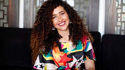 الاقتصادية تُقضي بحبس غادة والي لصالح الفنان الروسي