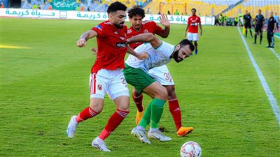 مفاجأة بشأن مشاركة خالد عبد الفتاح بمباريات الأهلي بعد الإصابة   