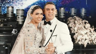 تامر حسني وأحمد شيبة أبرزهم..حفل زفاف نجلة عصام كاريكا
