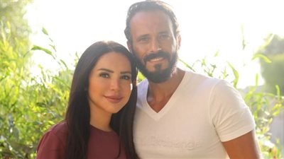بعد 14 عامًا من الزواج.. يوسف الشريف وأنجي علاء يعلنان الانفصال