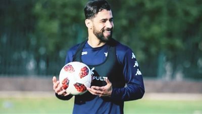 عبدالله السعيد اول الحاضرين لجلسه التصوير