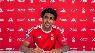 خطوة حاسمة: تشيلسي يعتزم استرجاع لاعبه من إعارة نوتينجهام فورست