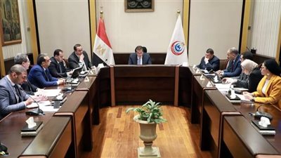 وزير الصحة يوجه بأولوية تشغيل وحدات «حياة كريمة» بمحافظات الصعيد