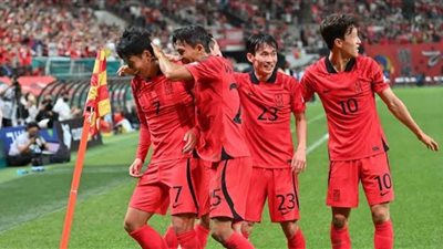 منتخب كوريا يخطف التأهل لنصف نهائي كأس اسيا