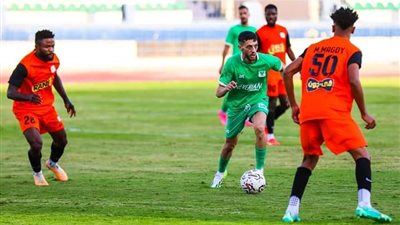 فاركو تصطدم بالذئاب الليلة في بطولة الدوري