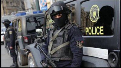 ضبط المتهمين بسرقة هاتف محمول بالاكراه من طالب أجنبي بمدينة نصر