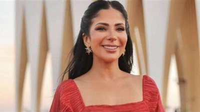 منى زكي تكشف أسرار حياتها الزوجية مع أحمد حلمي