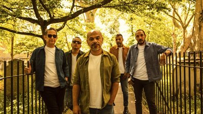 مسار إجباري تتبرع بجزء من إيرادات حفلاتها لأهل غزة