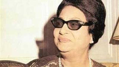 كوكبة الشرق لـ حارس المقبرة: لما أموت تدخلني جنب أمي وتقفل العين وماتفتحهاش تاني