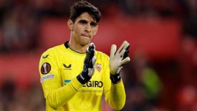 الهلال السعودي ينهي صفقة بونو.. ويتفق مع مهاجم الفريق الجديد