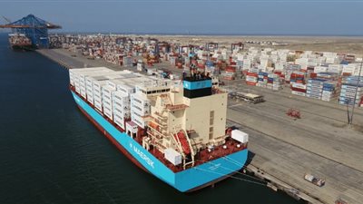 قناة السويس توقع اتفاق مع سكاتك النرويجية بقيمة 1.1 مليار دولار