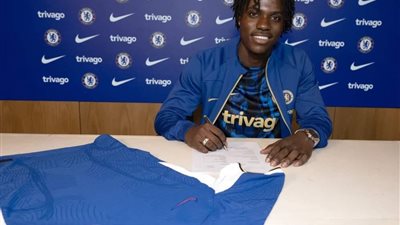 رسميًا.. تشيلسي يضم روميو لافيا لصفوفه في الميركاتو