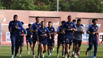 استبعاد ثنائي وعودة ثنائي آخر.. قائمة الأهلي أمام الاتحاد السكندري