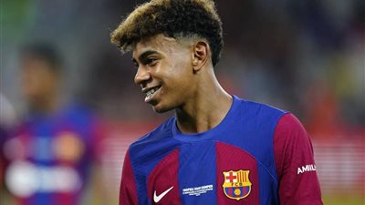 تحت المجهر: لامين يامال هل سيكون أصغر لاعب في التاريخ الحديث؟