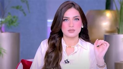 ياسمين عز تكشف حقيقة تحذير الستات من اللبنانيات.. «خللو بالكم من رجالتكم»