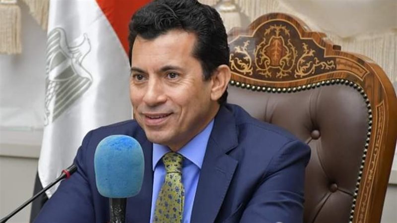 وزير الشباب والرياضة