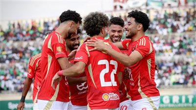 بـ مشاركة 25 لاعباً.. بعثة الأهلي تطير للإمارات لخوض السوبر المصري