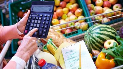 مع ارتفاع سعر البنزين.. نصائح لتوفير ميزانية المنزل الشهرية