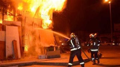 دون إصابات.. إخماد حريق هائل داخل مصنع ملابس بـ شبرا الخيمة