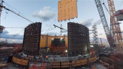 المحطات النووية: انتهاء تركيب المستوى الأول لمبنى المفاعل بـ الضبعة