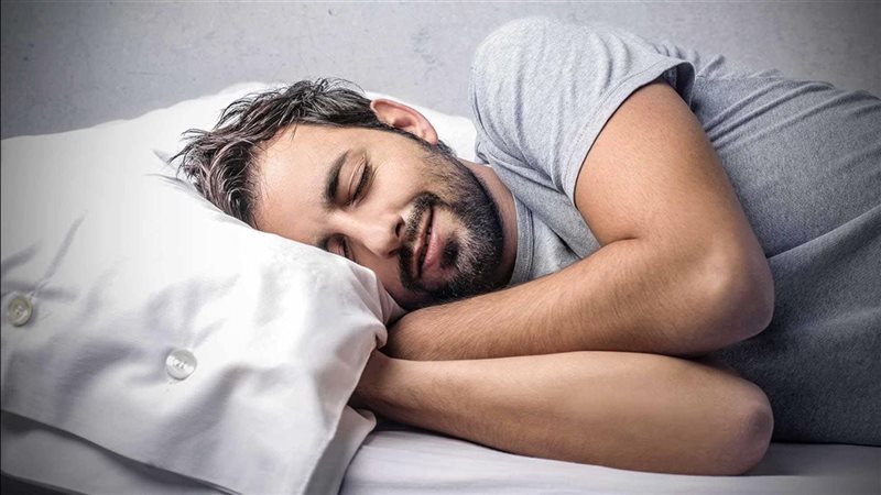 أضرار النوم الغير