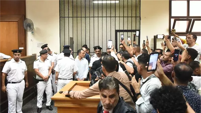 محاكمة أحمد فتوح