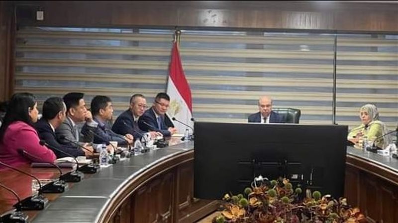 وزير الطيران المدني