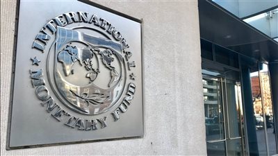 النقد الدولي يشيد برفع تصنيف مصر الائتماني وتزايد الاستثمارات