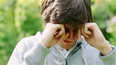 أعراض حساسية العين المزمنة وطرق العلاج الفعّالة