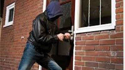 ارتكبا 9 وقائع.. سقوط مسجل خطر لقيامة بسرقة الشقق بمدينة نصر