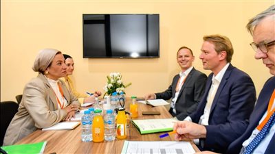 وزيرة البيئة تجتمع مع نظيرتها الألمانية لبحث التعاون الحلول القائمة على الطبيعة