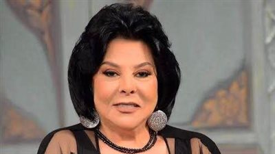 إسعاد يونس تكشف كواليس بدايتها الفنية بـ مهرجان الجونة