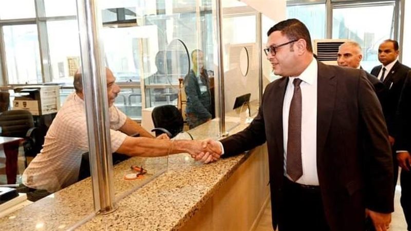 وزير الإسكان يتابع