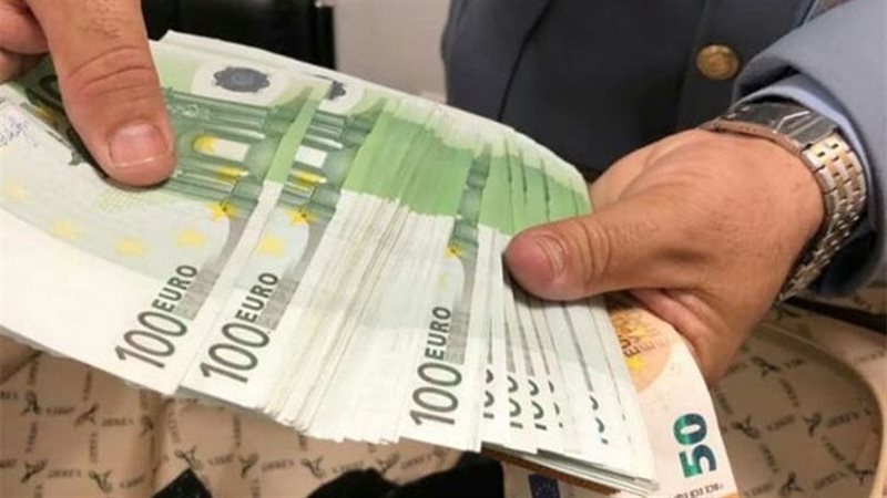 مافيا العملات