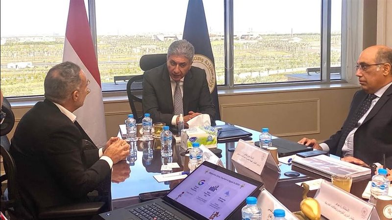 تعاون بين وزارة السياحة
