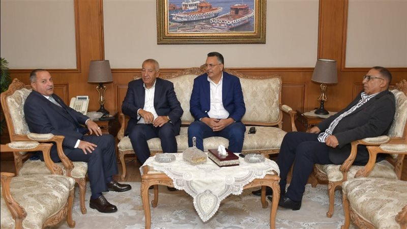 محافظ بورسعيد