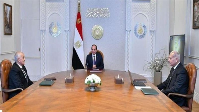 الرئيس السيسي واللواء