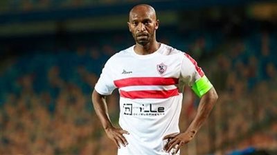 إصابة شيكابالا أثناء مباراة الزمالك أمام المصرى ومغادرة الملعب