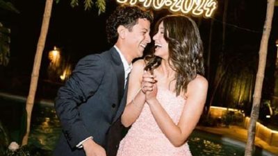 أحمد داش يشارك جمهوره صورة من خطوبته