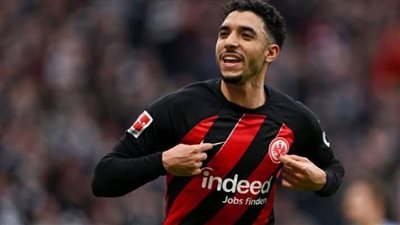 بعد اهتمام ليفربول ومانشستر سيتي.. فرانكفورت يحسم رحيل مرموش